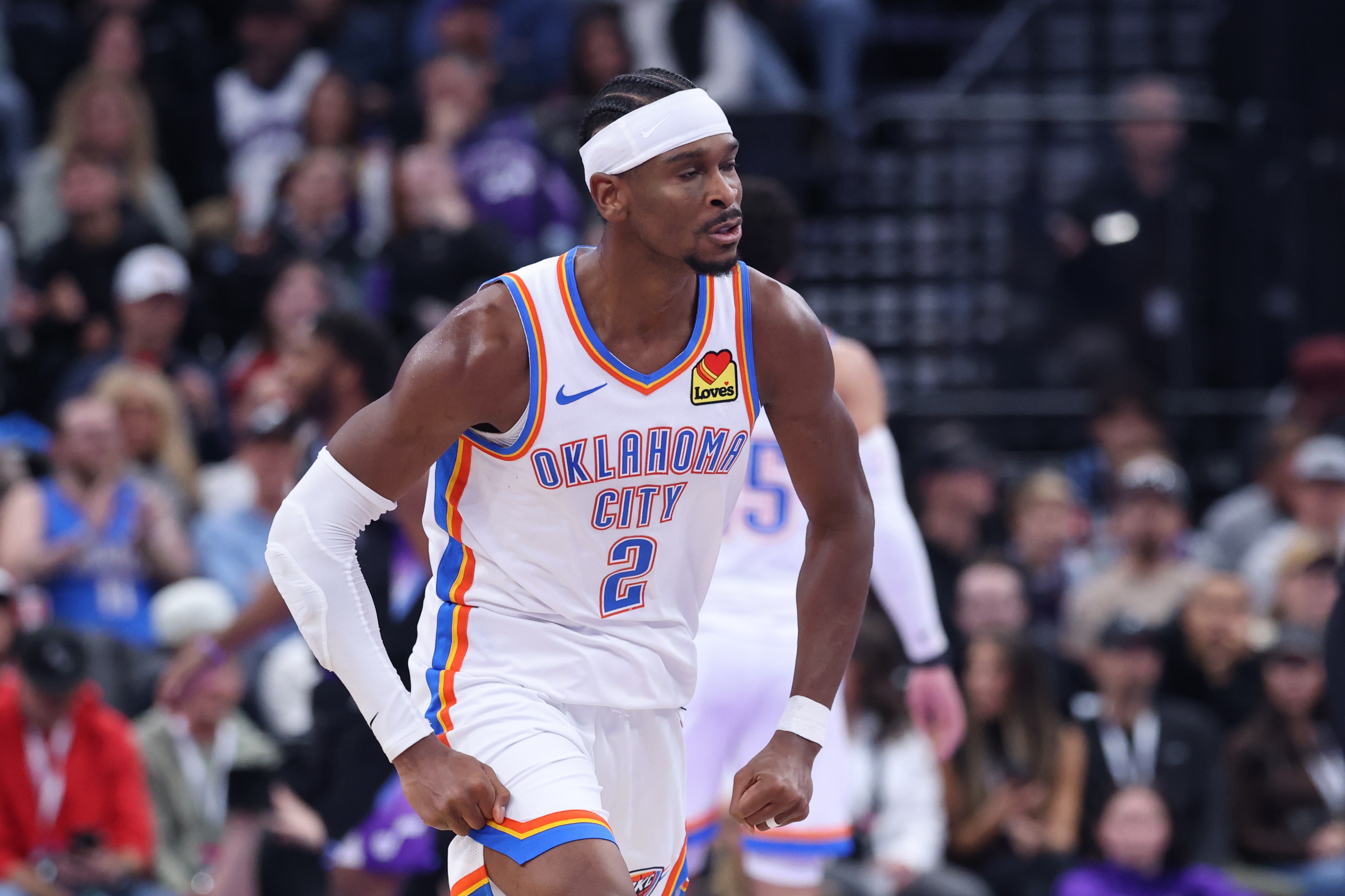 皮尔斯：SGA开始给我一些乔丹的感觉了 这家伙能稳定输出30+