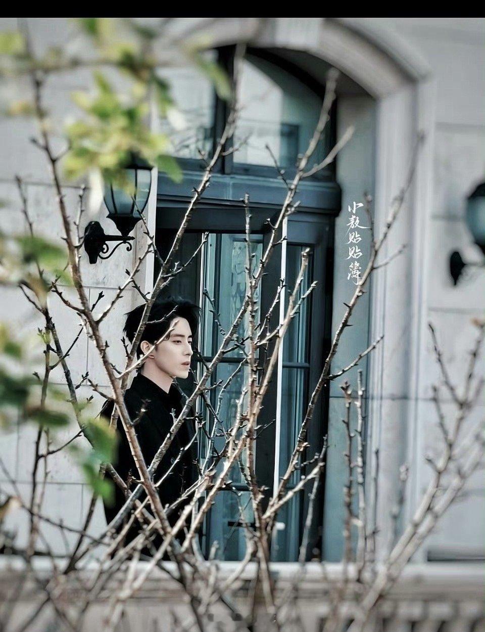 敖瑞鹏不二之臣片场路透 今日份的敖瑞鹏已经帅到我的心坎里了，这也是敖瑞鹏出道以来