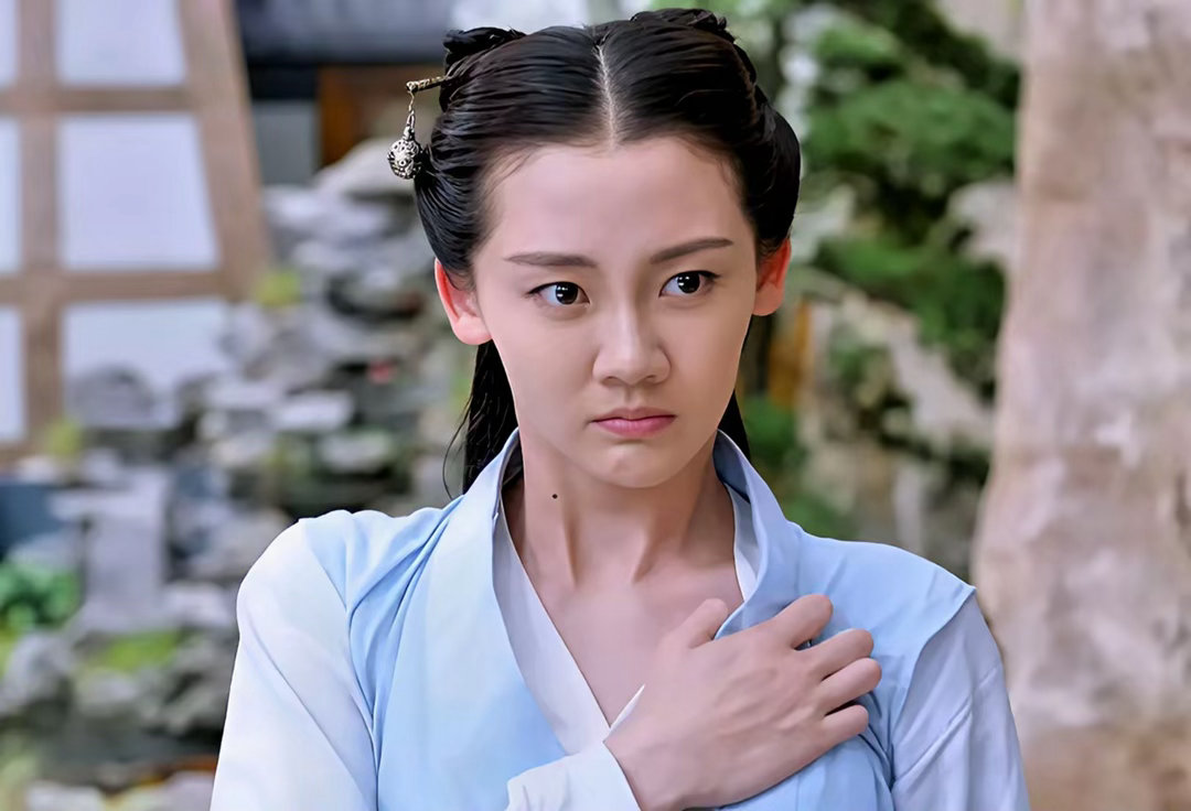 重温《楚乔传》才发现，原来当年楚乔的妹妹是郑恺的老婆苗苗演的。 