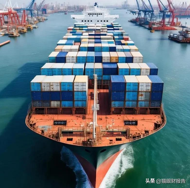 你有没有发现，最近华尔街那帮人的腿脚，突然变勤快了？

以前他们嘴上喊着看多，身