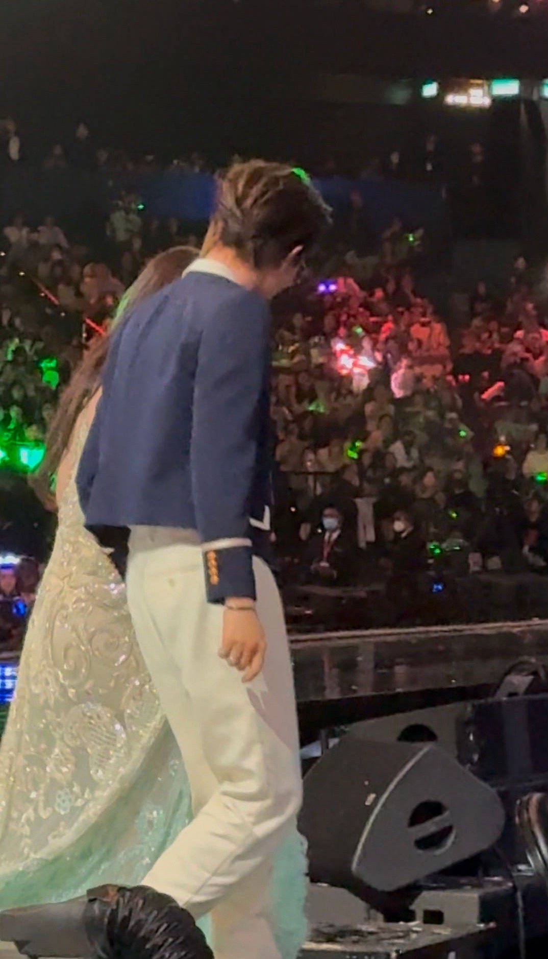 丁禹兮接虞书欣下台 啊啊啊啊爸爸妈妈 我爱你们 不磕的你们真的很没品[苦涩]  