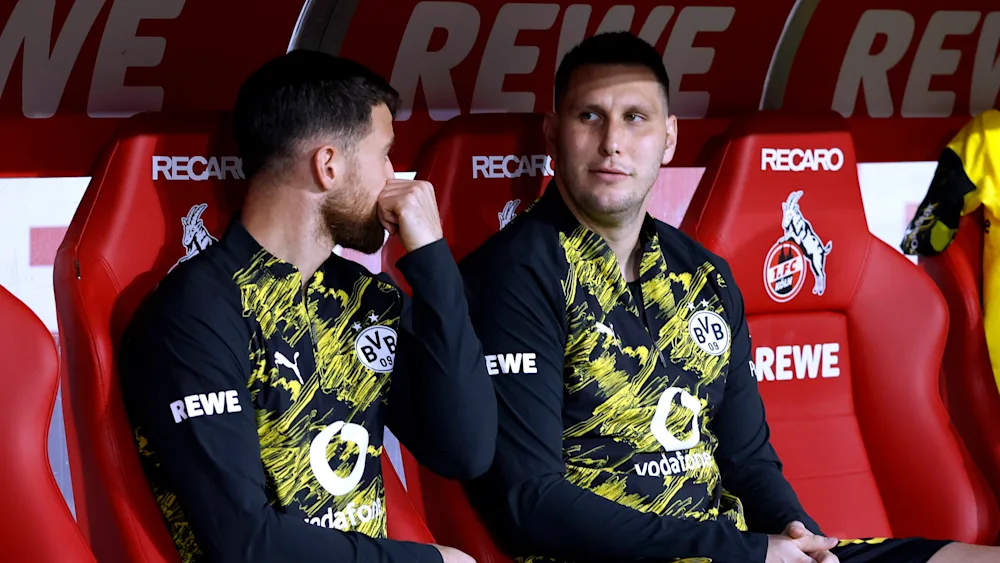 多特蒙德宣布，聚勒和厄兹詹将在本季结束后离队！欧冠出局，联赛落后拜仁11分，多特