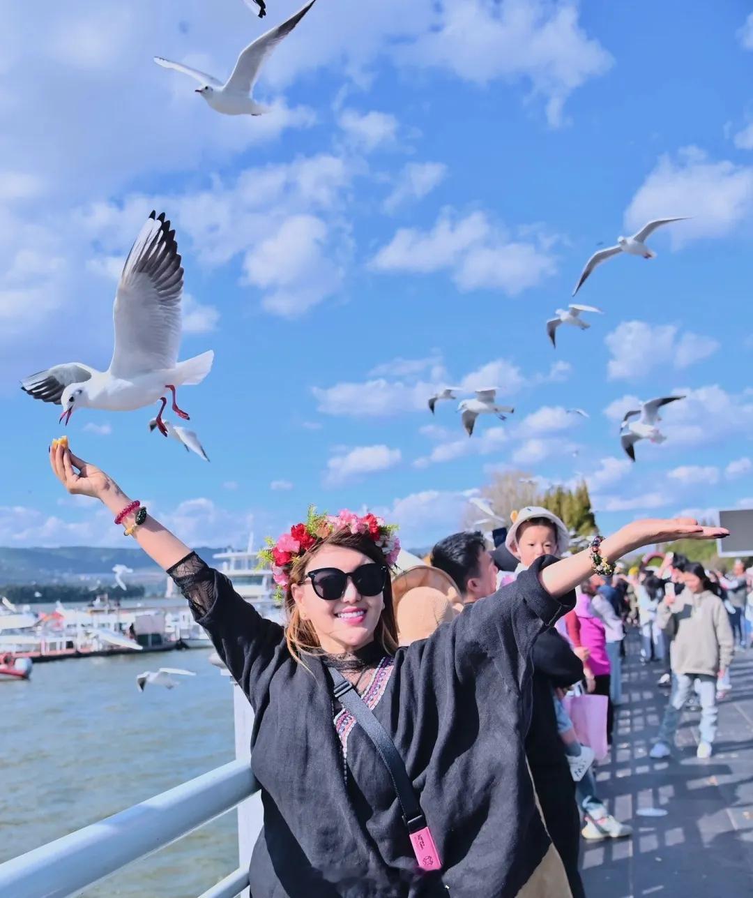 与女友旅行中 