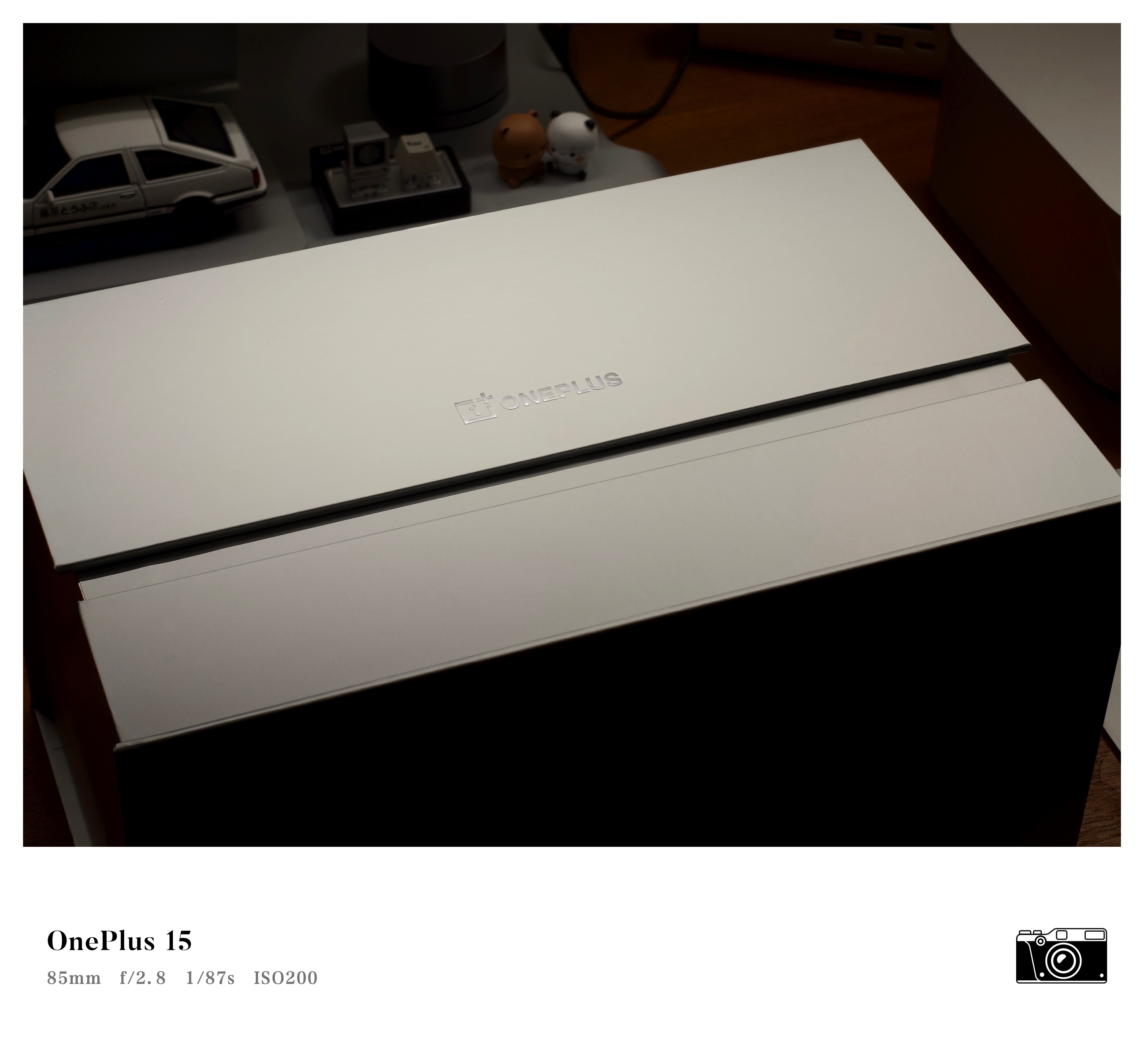 一加Ace 6T的邀请函到了，是一个非常有质感的手机休眠仓，相当精致……好家伙，