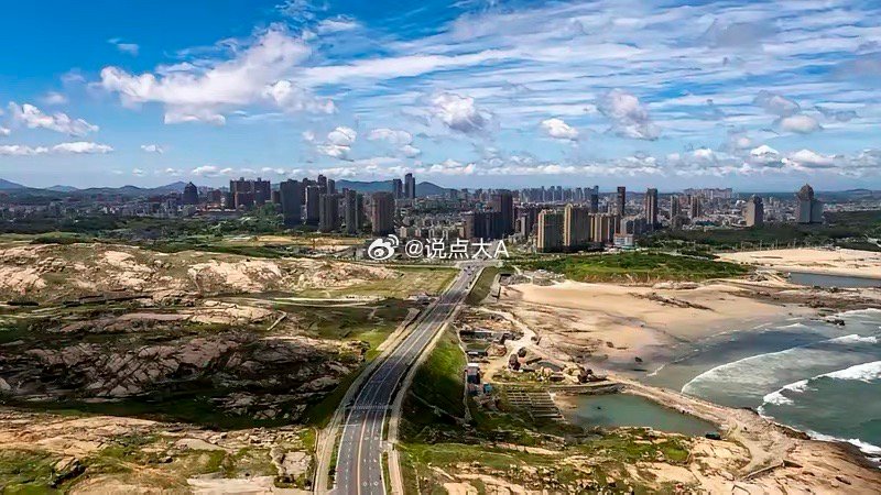 平潭发展买入核心逻辑：政策强催化+区域独占+业务转型+资源重估，四逻辑共振。一、