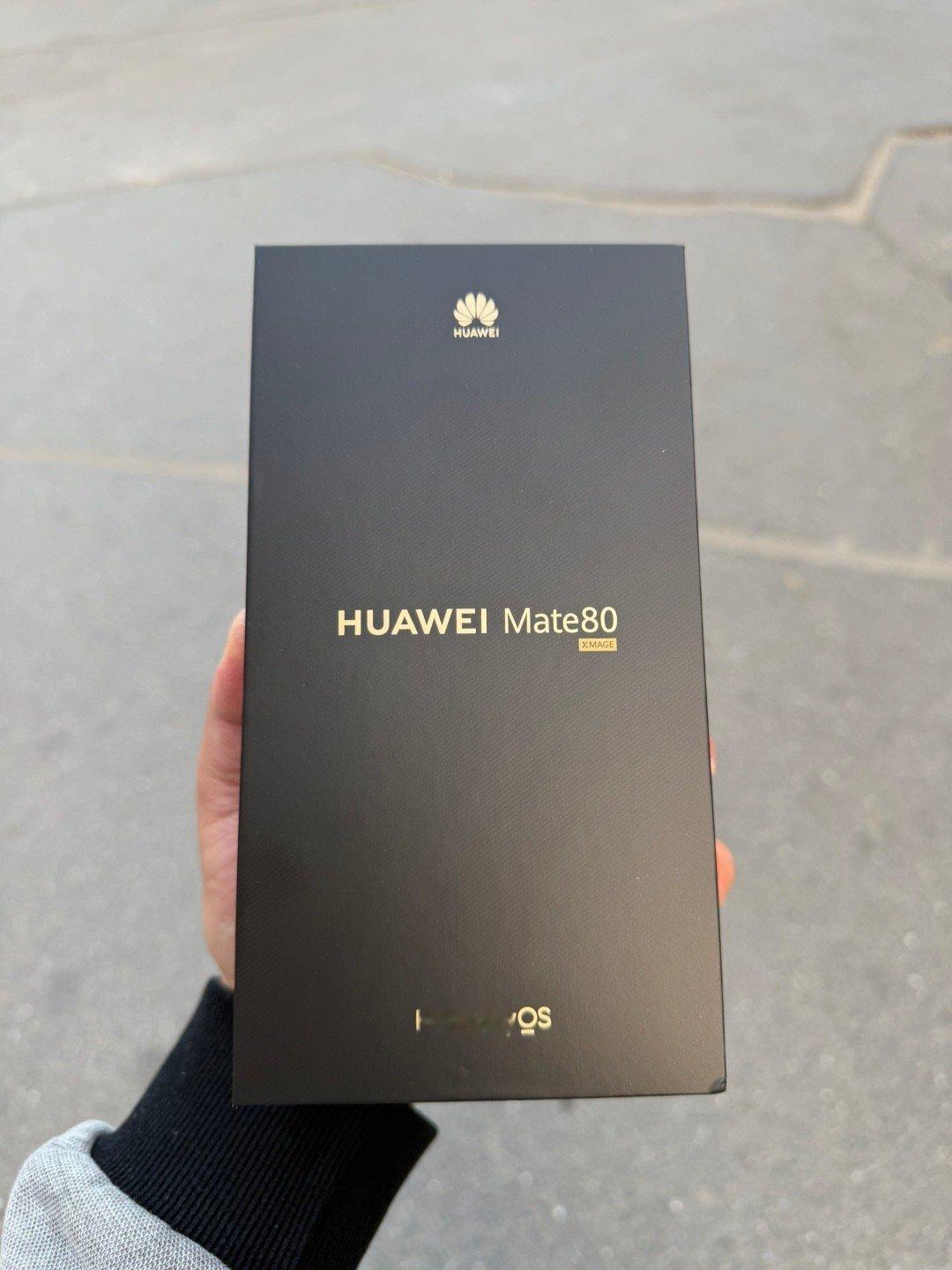 李少红用Mate80随手拍出电影感Mate80好呀！朋友点名要这款手机，让我借给