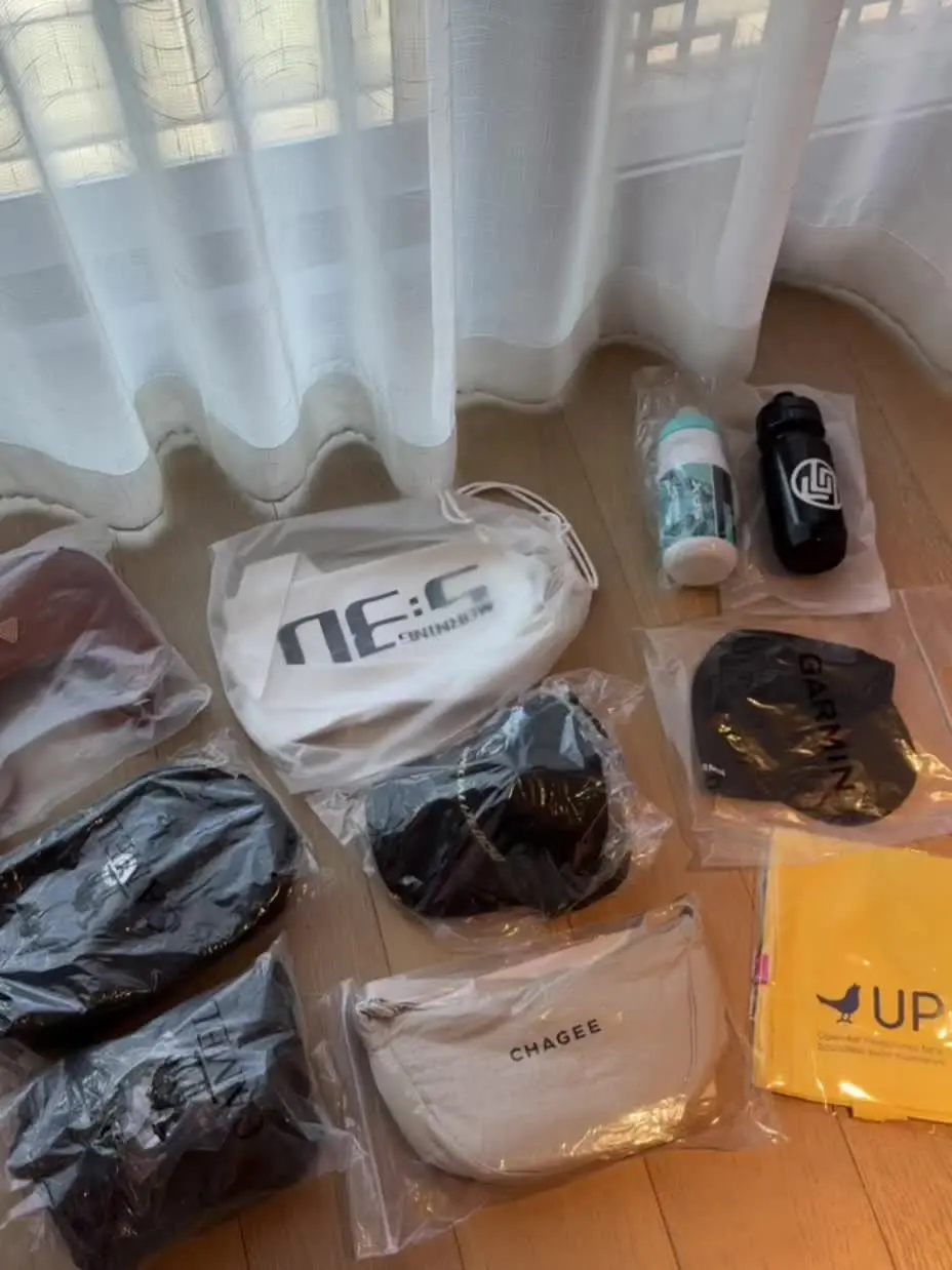 这次的小礼物都送完啦！！感谢大家的一路陪伴支持！2025祝大家越来越好...