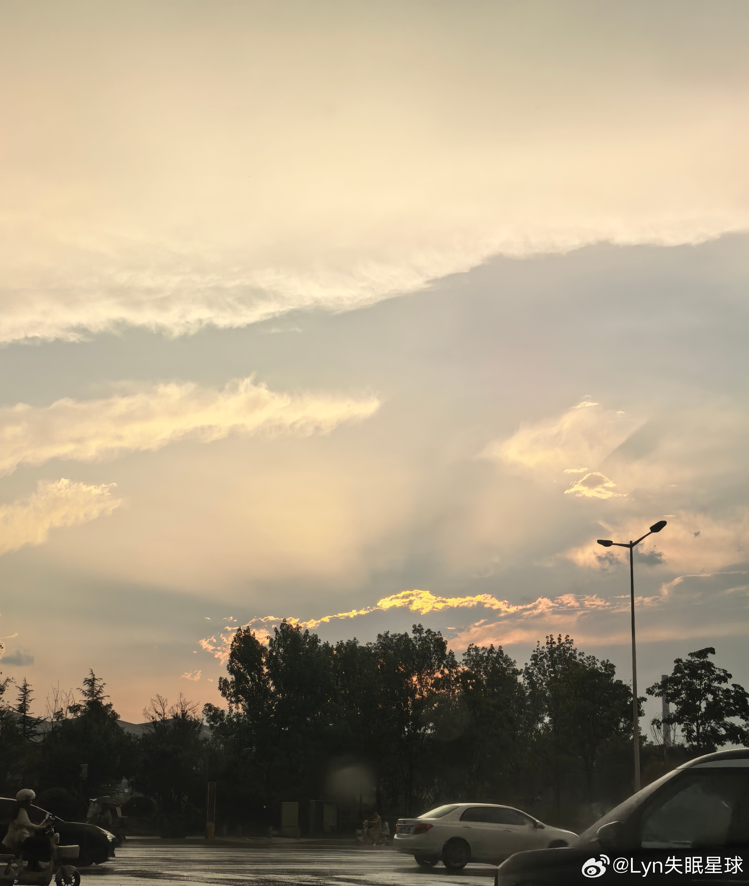 雨过，总会天晴的吧～ 