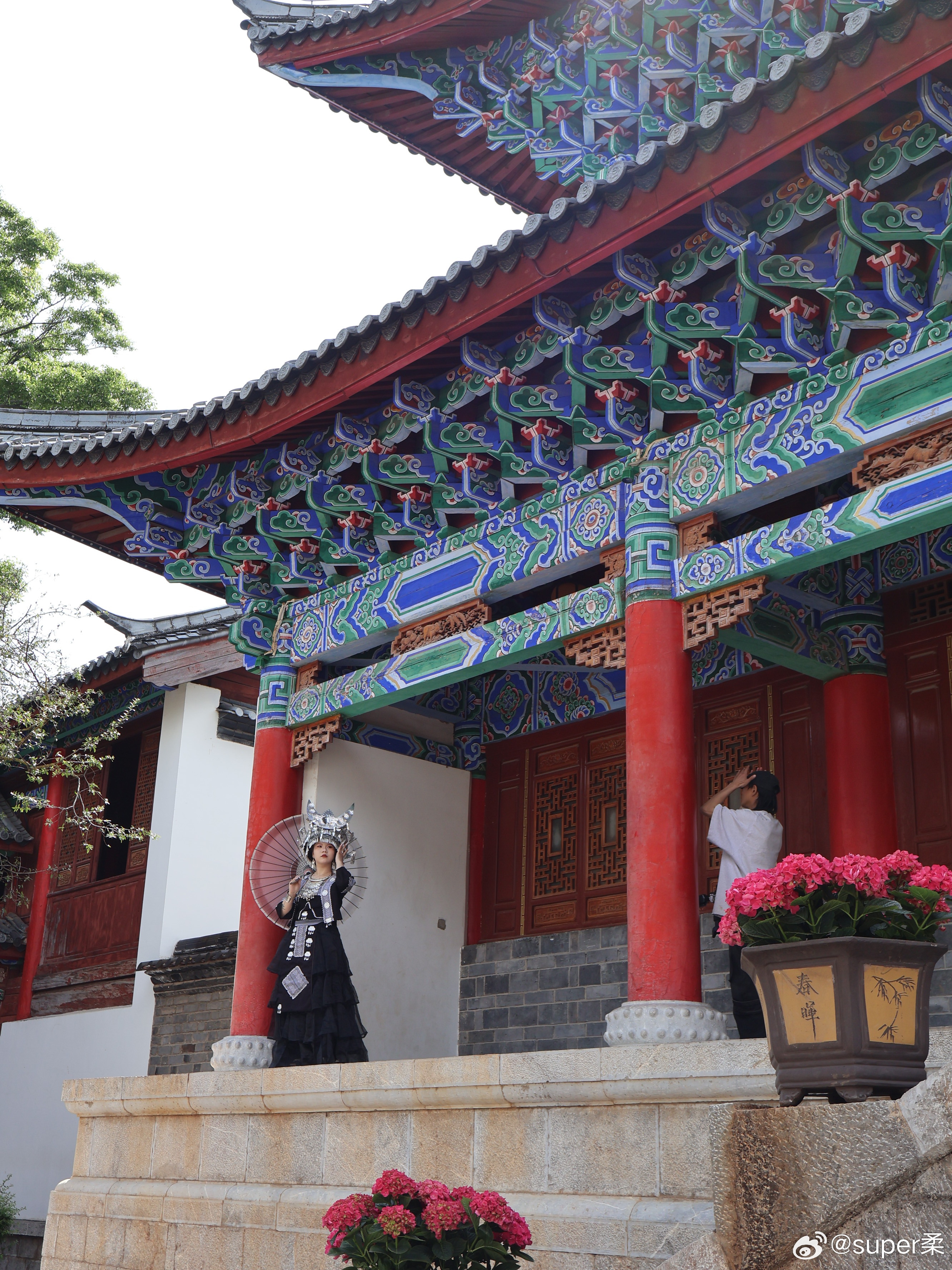 丽江古城古建筑拍照攻略✨随手出片 🏯来丽江古城别只会乱逛！分享超实用的古建筑拍