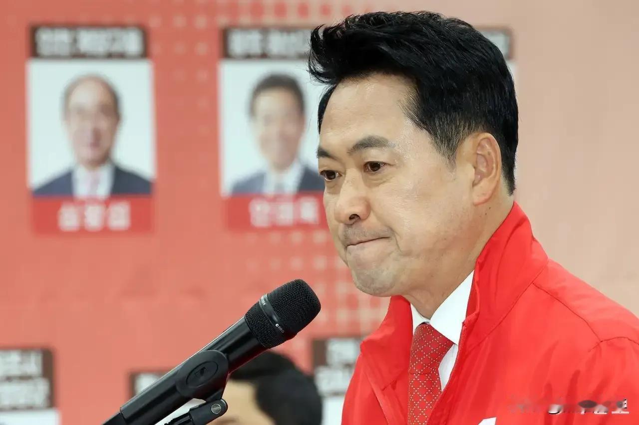 国民力量党党首张东赫真是输不起，针对选票不足导致失败的问题，他一直揪着不放，重申