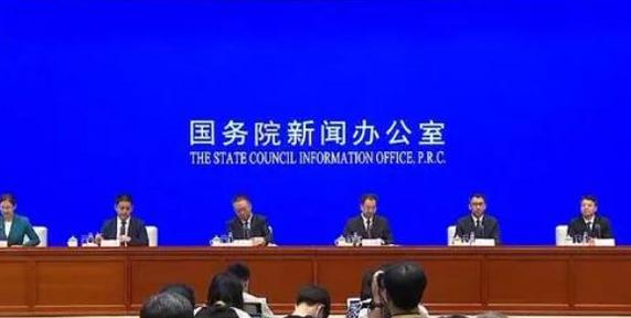国家发改委表示，促消费政策不是所谓的“掏空钱包、透支需求”
扩大内需，促进消费，