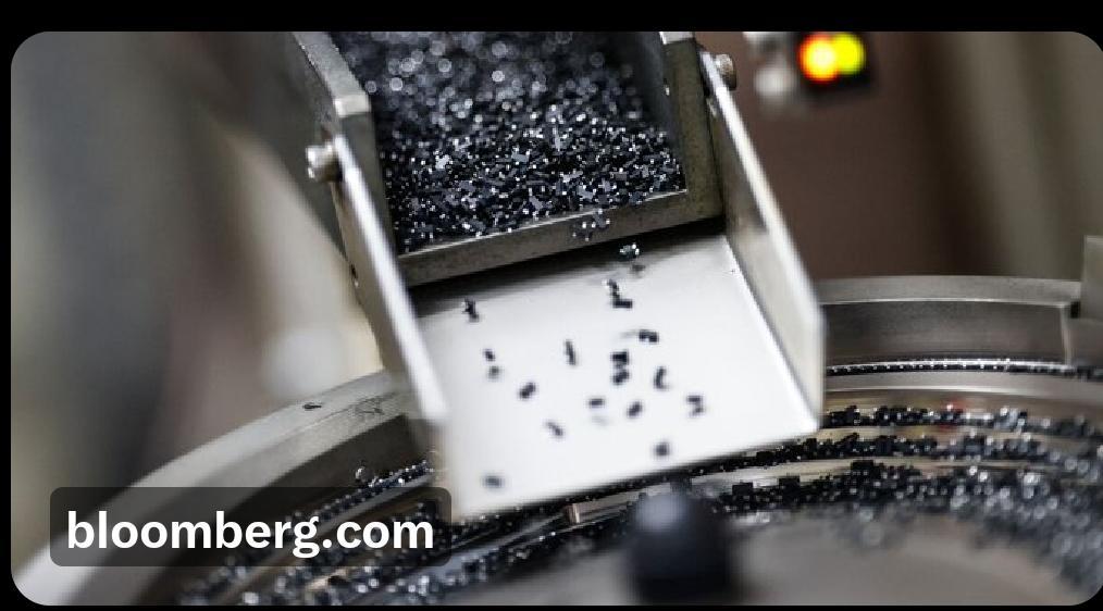 美国国务院负责经济事务的高级官员表示，美国将寻求与八个盟国达成协议，以此加强人工