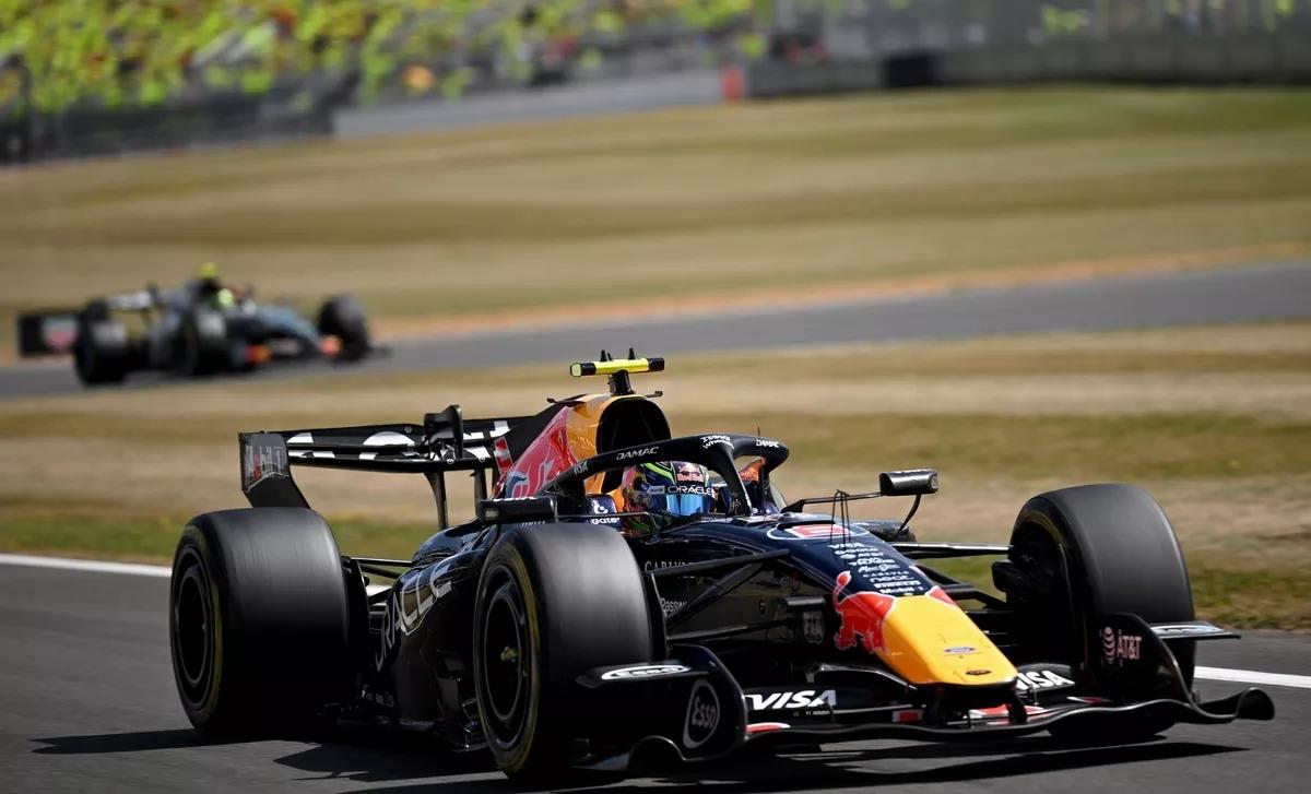 F1 - 匈牙利站前瞻｜2026 新规主动空力取代 DRS，这条低速赛道直接变成