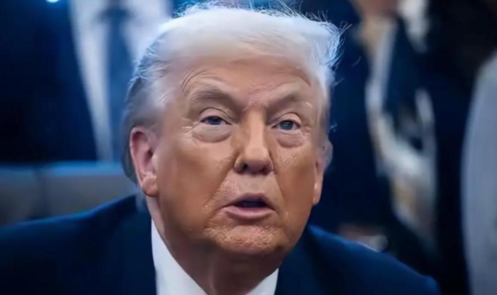 怪不得特朗普着急停火，原来美国出现了致命问题，只有找中国帮忙解决！

英国《金融