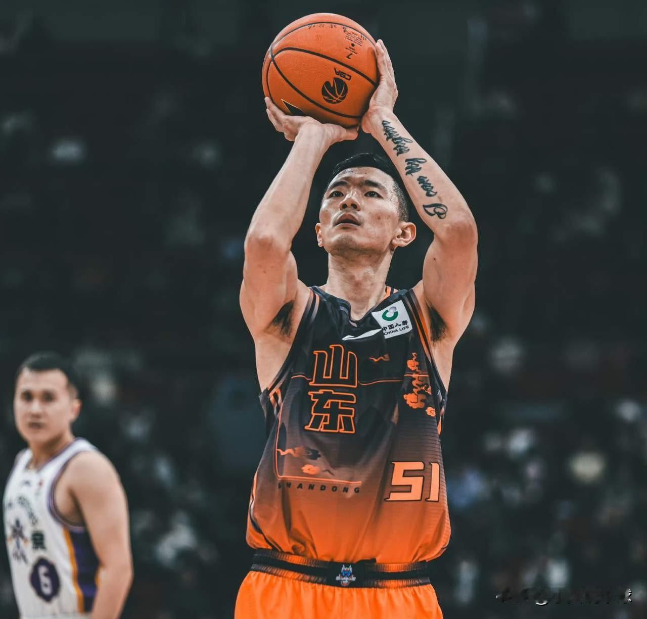 山东队今年本土球员就靠陈林坚得分了

山东队100-85战胜新疆队，陈林坚再次砍