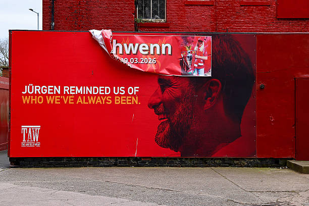 （转）随着利物浦陷入困境，本赛季球队与球迷之间的隔阂，让俱乐部的问题雪上加霜。世