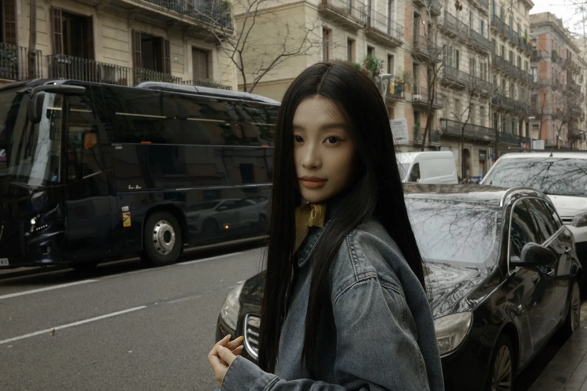 你说拍出好照片的秘诀就是接受自己的一切 喜欢你眼中的世界和被记录下的你...