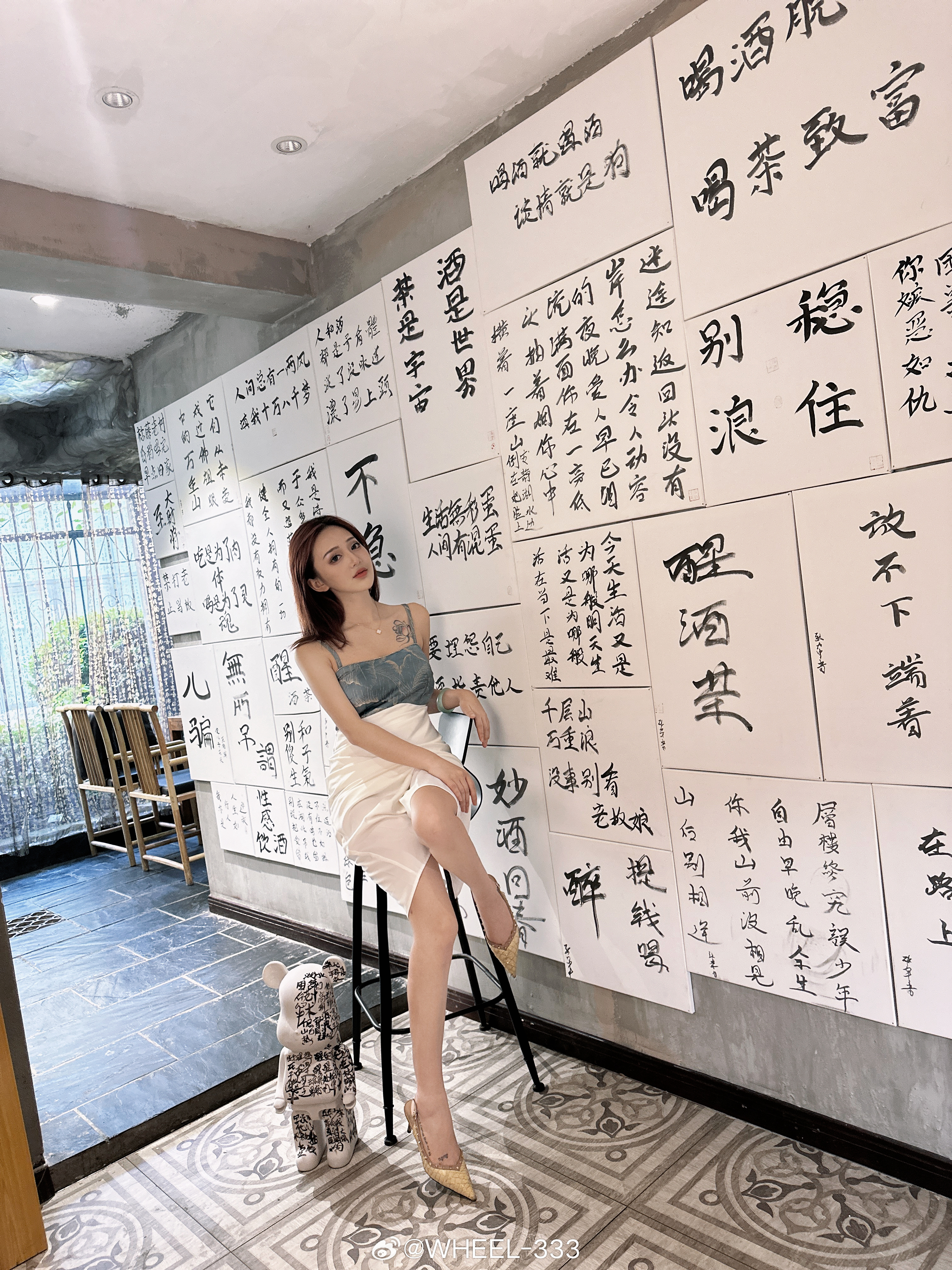 情绪稳定才是择偶观。 ​​​