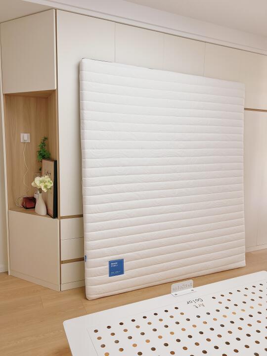 跟风买的几百块的便宜床垫，果然是…………