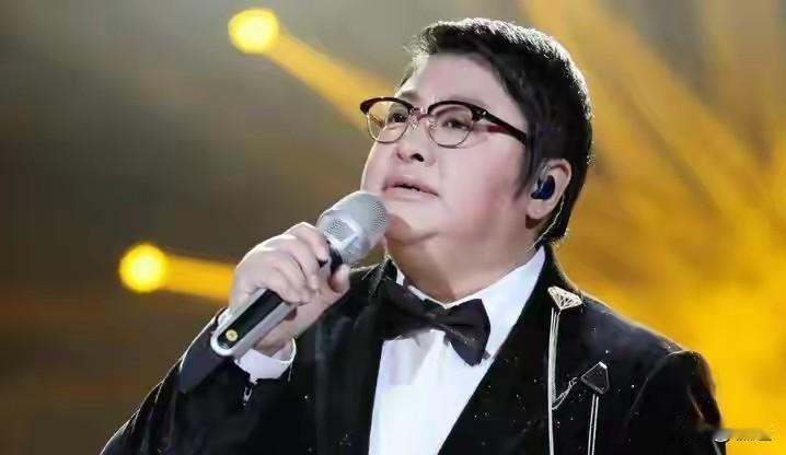 罗永浩有句话说的非常精准:你如果是被包养的就不要谈什么独立人格。虽然老罗力挺韩某