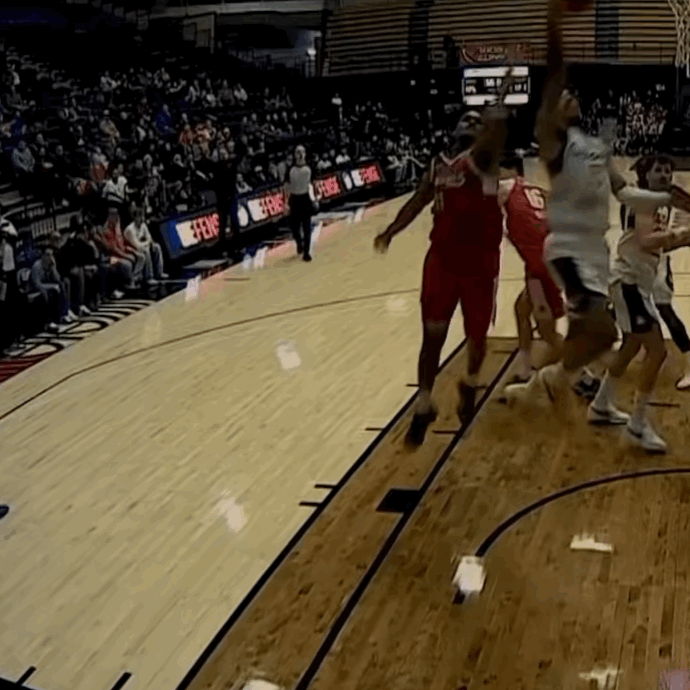 杨瀚森三分希望小杨多抢点篮板球