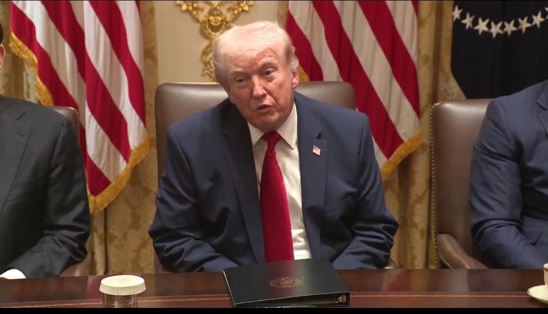 特朗普北京时间3月26日晚表示：“乌克兰战争不是我们的战争……乌克兰局势很棘手，