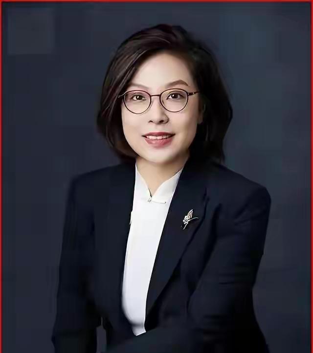 北大教授张丹丹说“灵活本身也是一种福利”，因为灵活就业人员有大把的自由。
  照