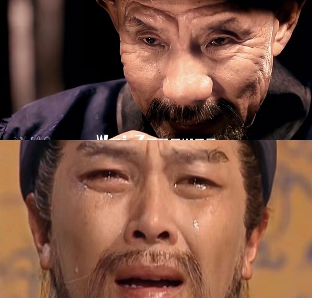 老戏骨，
如果你不知道他的名字，
那么如果我说爱情公寓里缠着张伟的那个大爷，
创