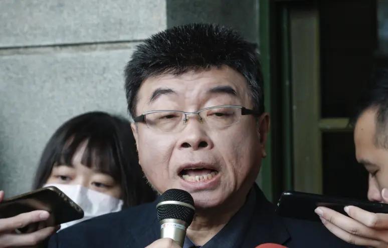 邱毅这次说得对！邱毅说如果没有重大改变，应该是郑丽文当选国民党党主席。

邱毅说