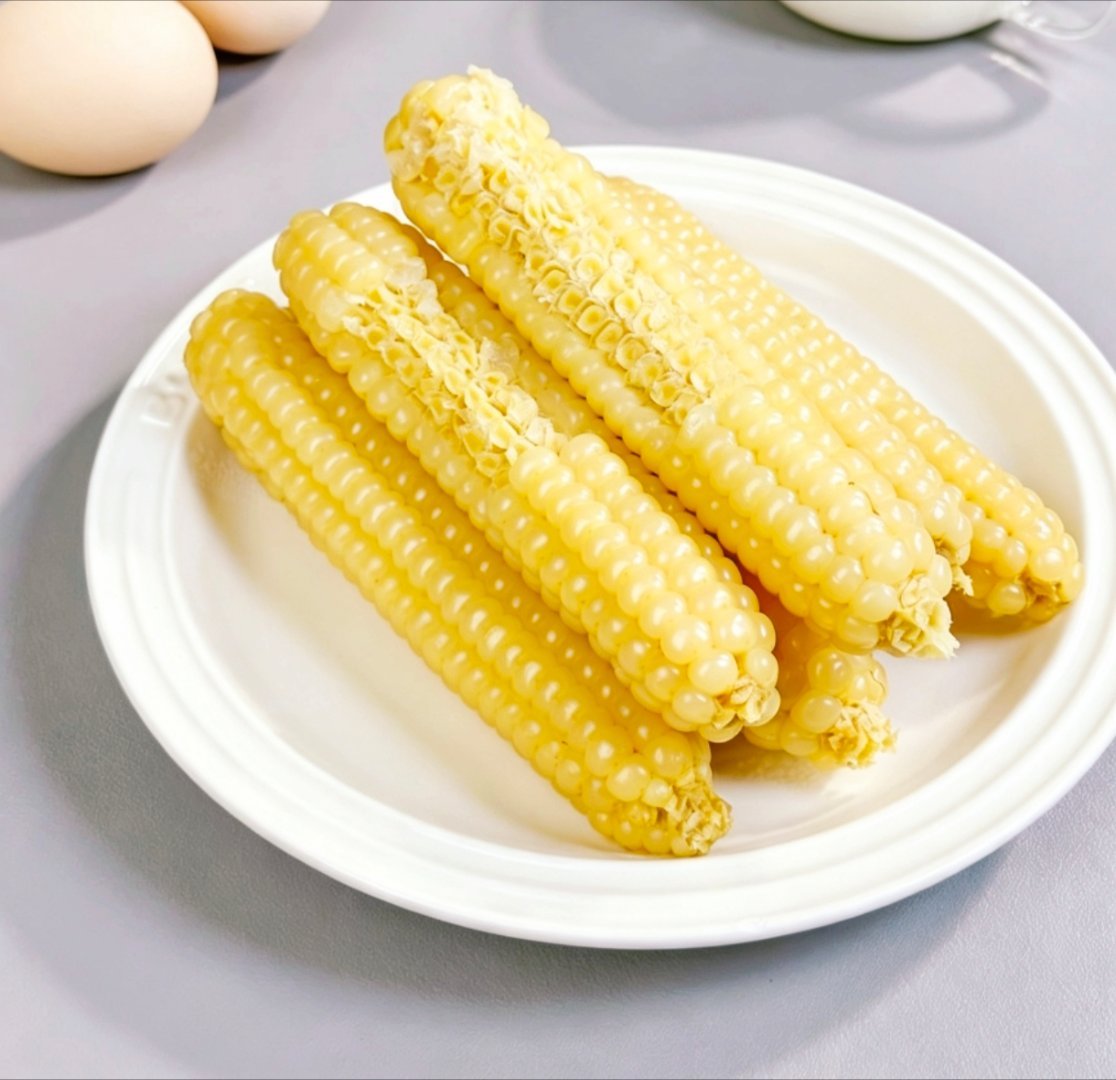 早上起来第一时间​蒸上玉米、花卷、鸡蛋​​然后去洗漱，洗漱完毕这些食物也可以吃了