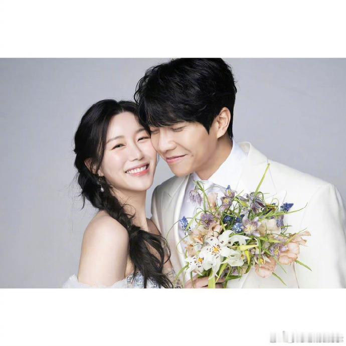 李昇基李多寅二胎得子 据韩媒8日报道，一位演艺界相关人士透露李昇基李多寅二胎儿子