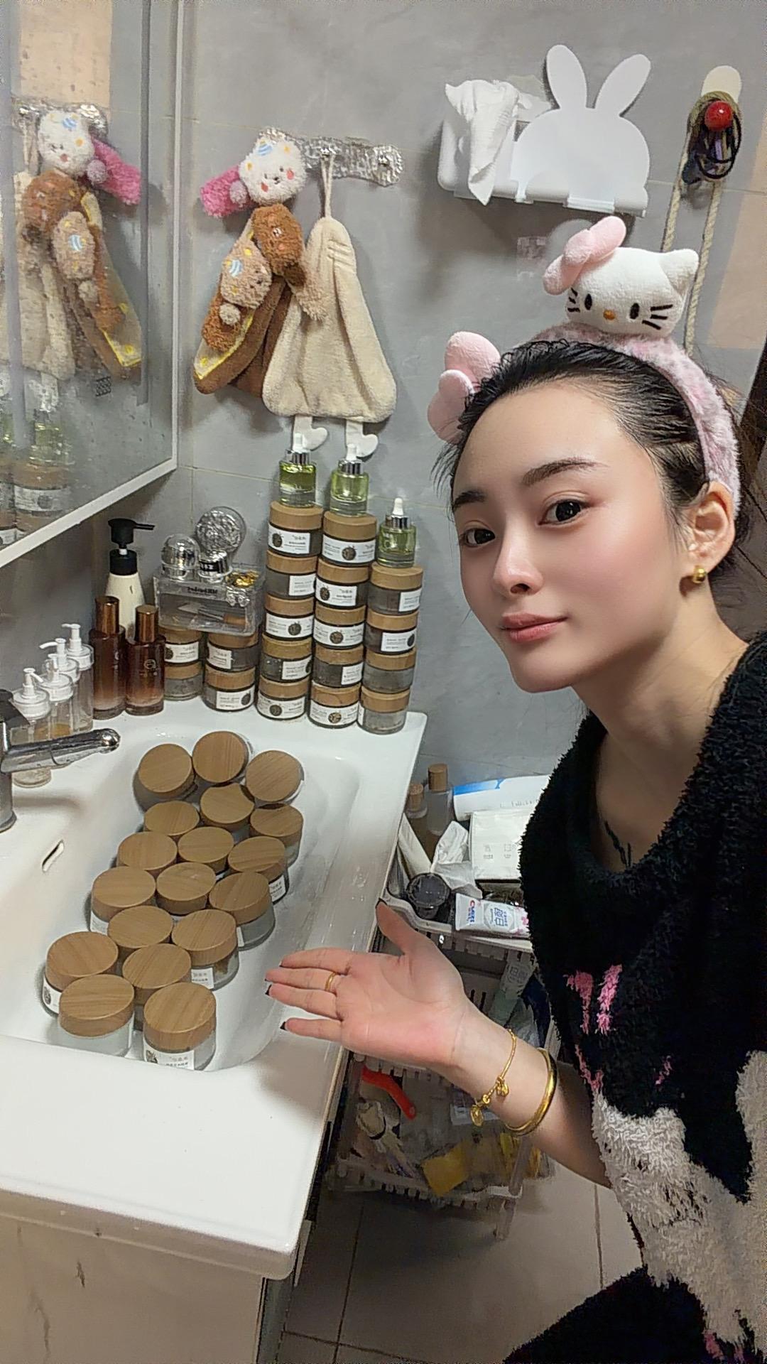 近期打下来的江山，痘印暗沉黄气的救星