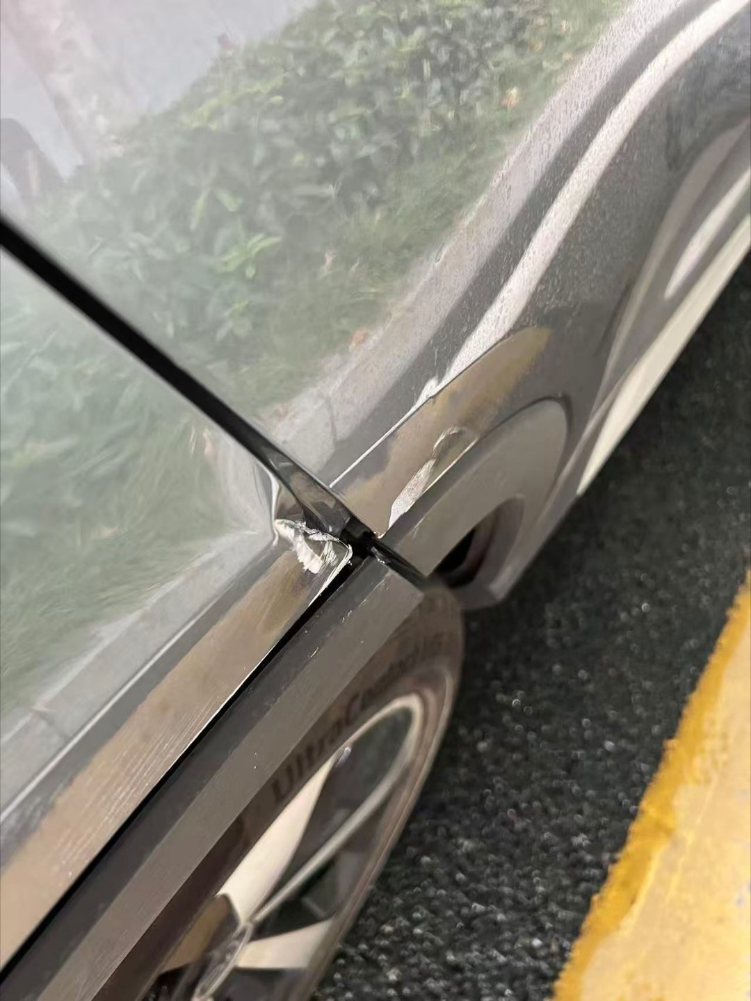 就这一点点修了2000，4s店维修咋这么贵呢？很多车不是撞坏的，是修坏的。武汉·