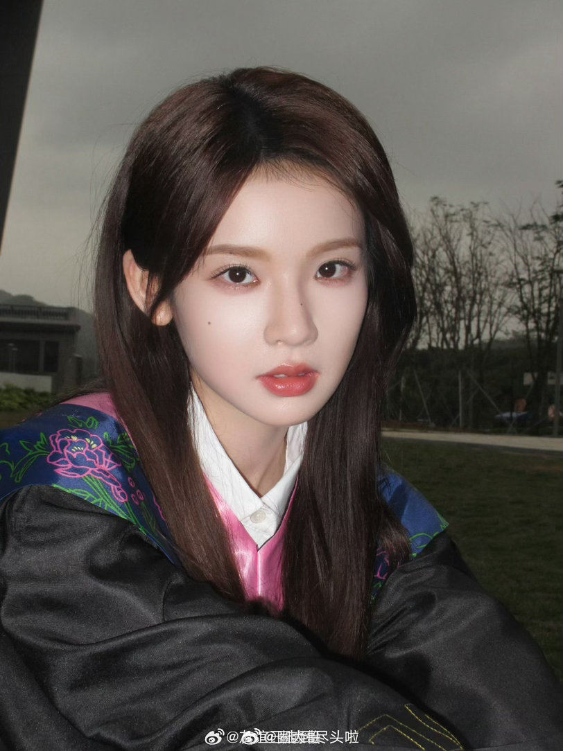 敖瑞鹏张淼怡错世开机敖瑞鹏、张淼怡主演的电视剧《错世》或6月开机，这部剧改编自狂