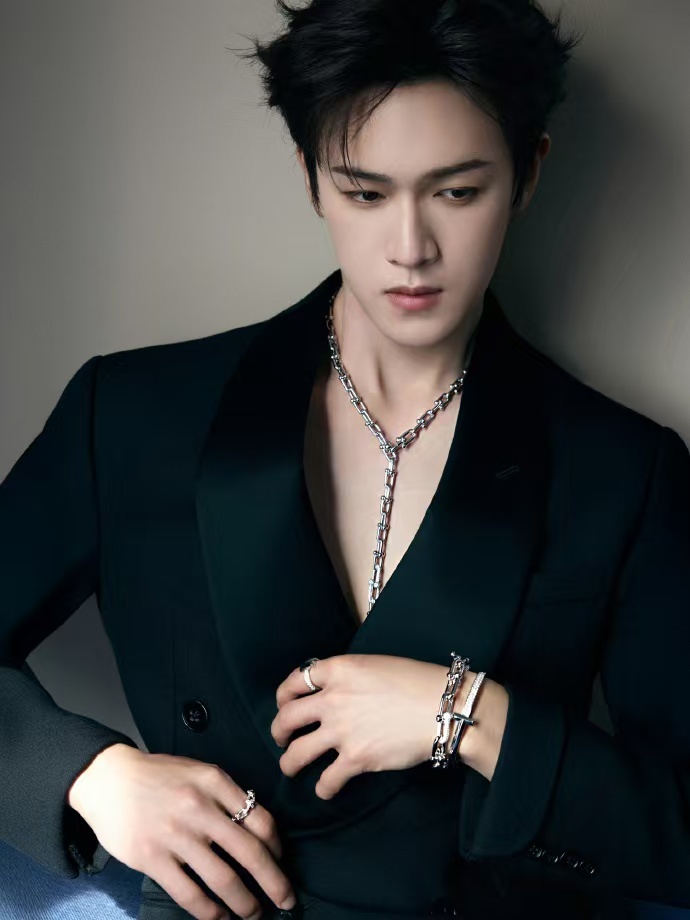 差点看到李昀锐28颗牙齿李昀锐上一秒daddy下一秒baby年上年下双厨狂喜！李