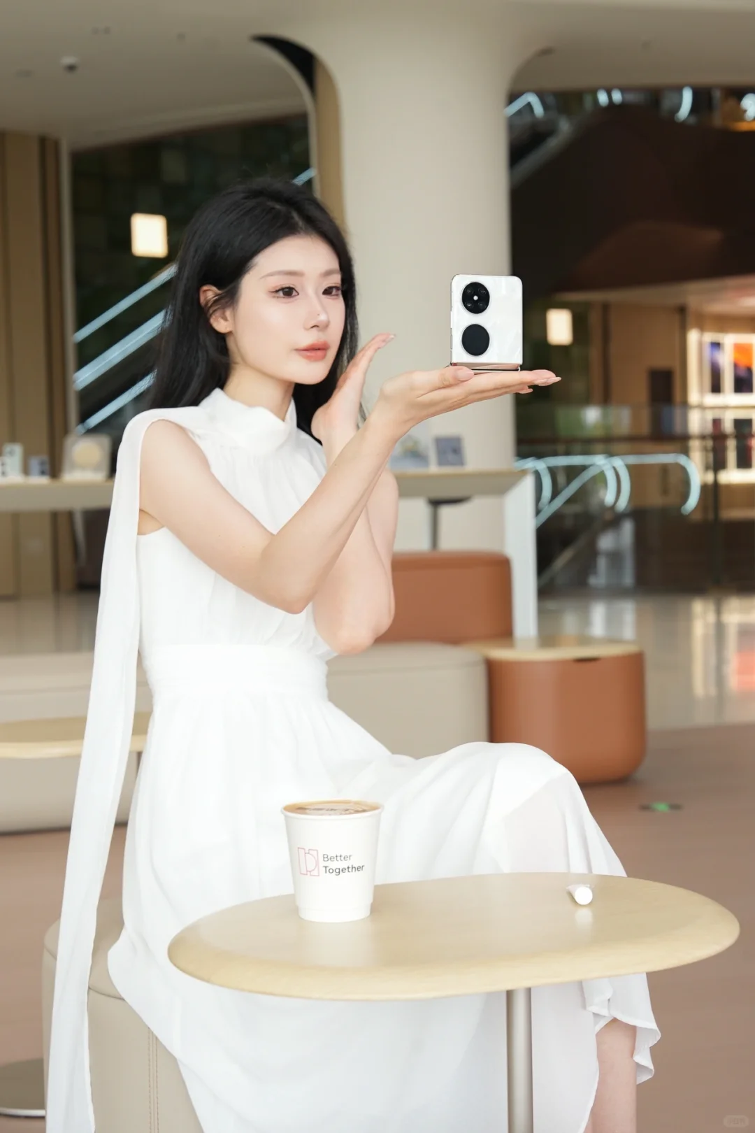 带着我的洛可可白参加夏日护肤课堂啦