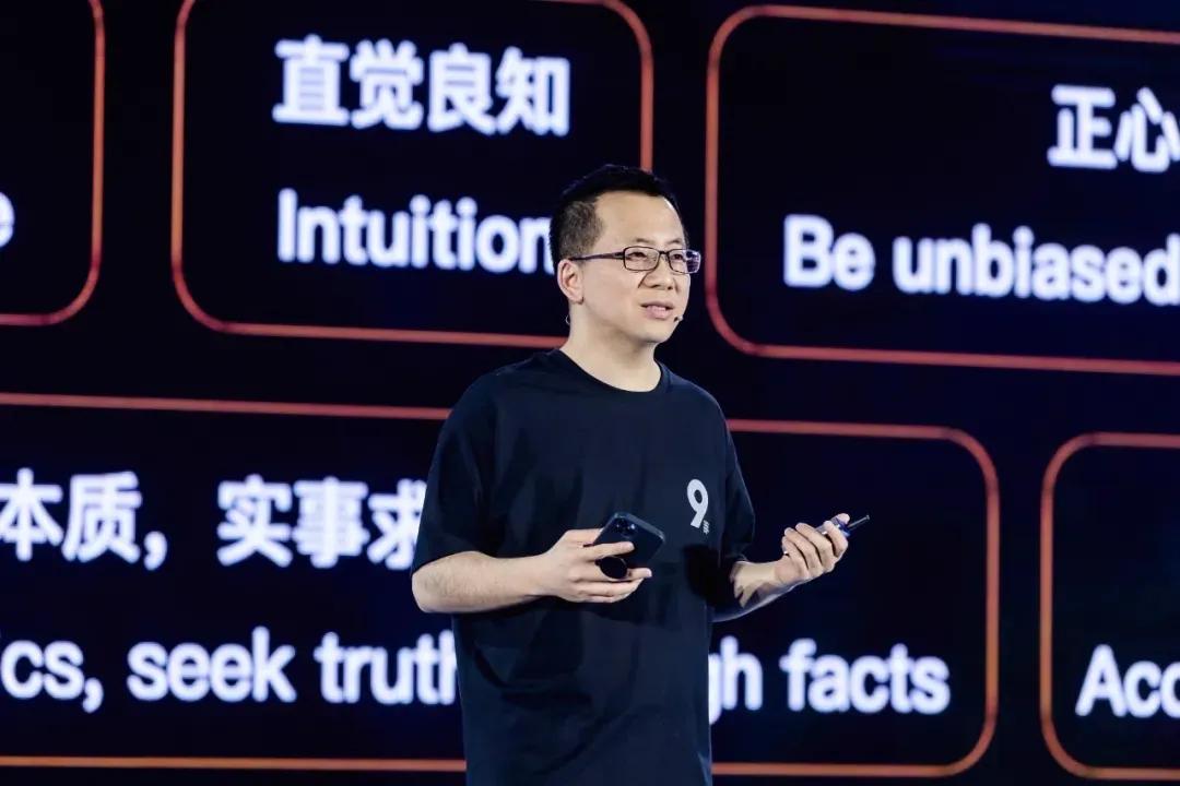 谁说不抽烟、不喝酒、不打游戏的人就没有出息？你们的抖爸爸张一鸣就不服。

话说不