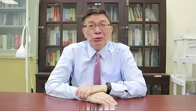 大陆，开始“选人”了！很多人还在看，国民党下一届主席会是谁。大错特错！从邀请洪秀