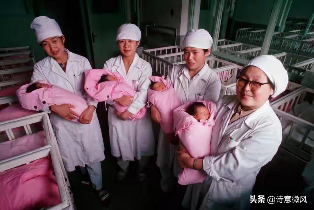 生育大局定下了：没意外的话，2026年起中国生育政策迎来3大变化。
 
很多年轻