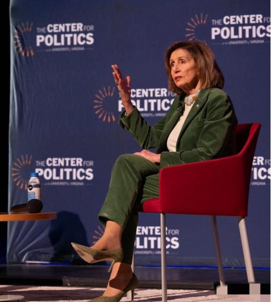 美国前众议长佩洛西发表看法，说得挺到位。她说特朗普对伊朗动武，是