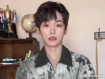梓渝真的好起来了，月底进组，会不会是古装啊？[心][心][心] ​​​
