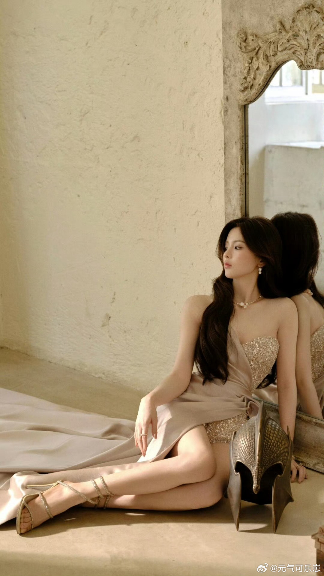 杨超越 有效沟通我们超越就是这么真正的女孩有目共睹