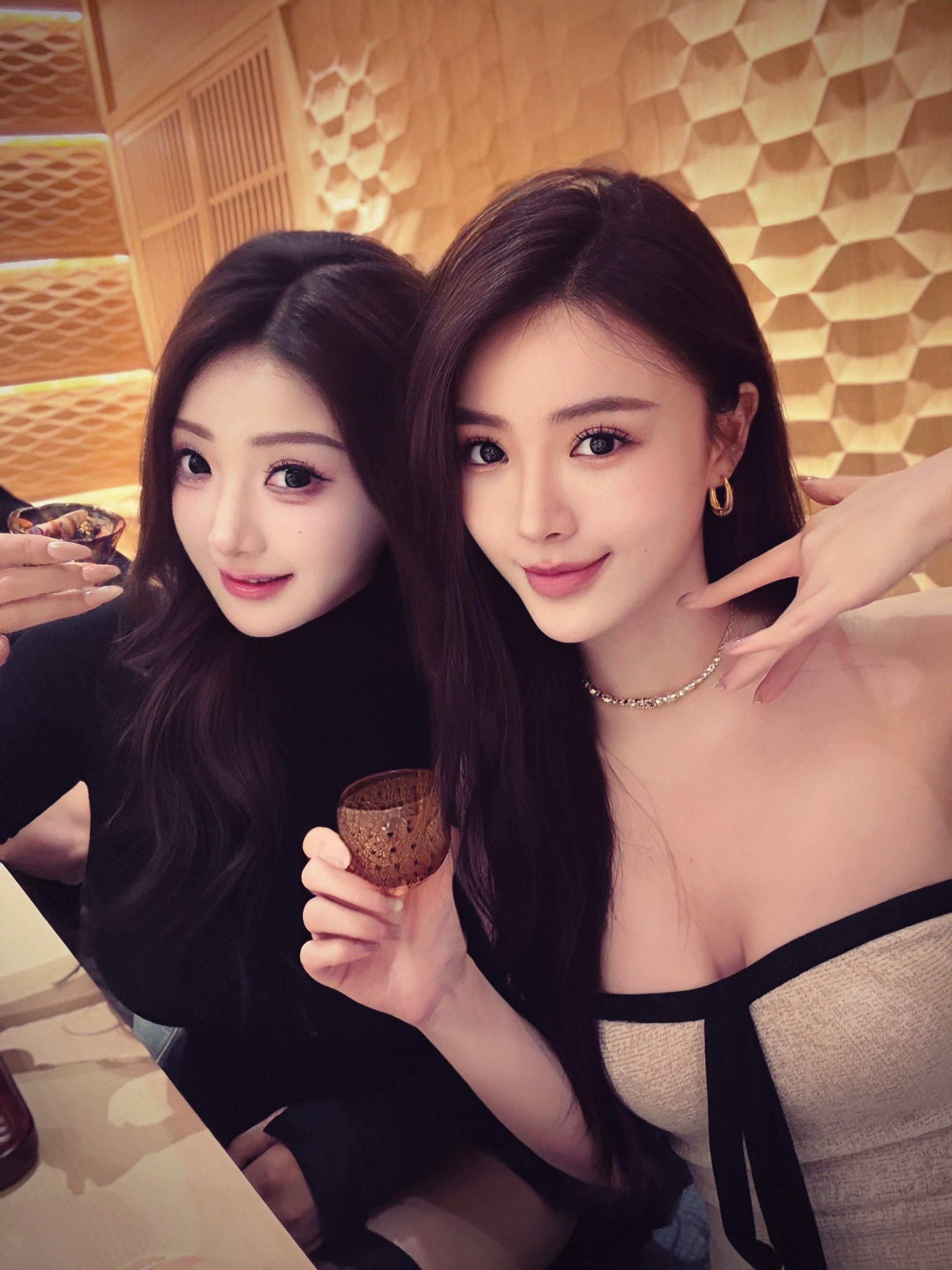 今天很漂亮，所以想见你 见面成为枯燥日子里的解药 这世界上有各式各样的...