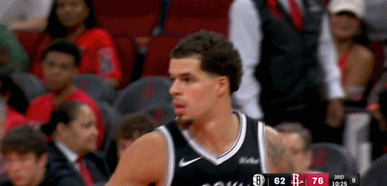 双手暴扣 ​​​