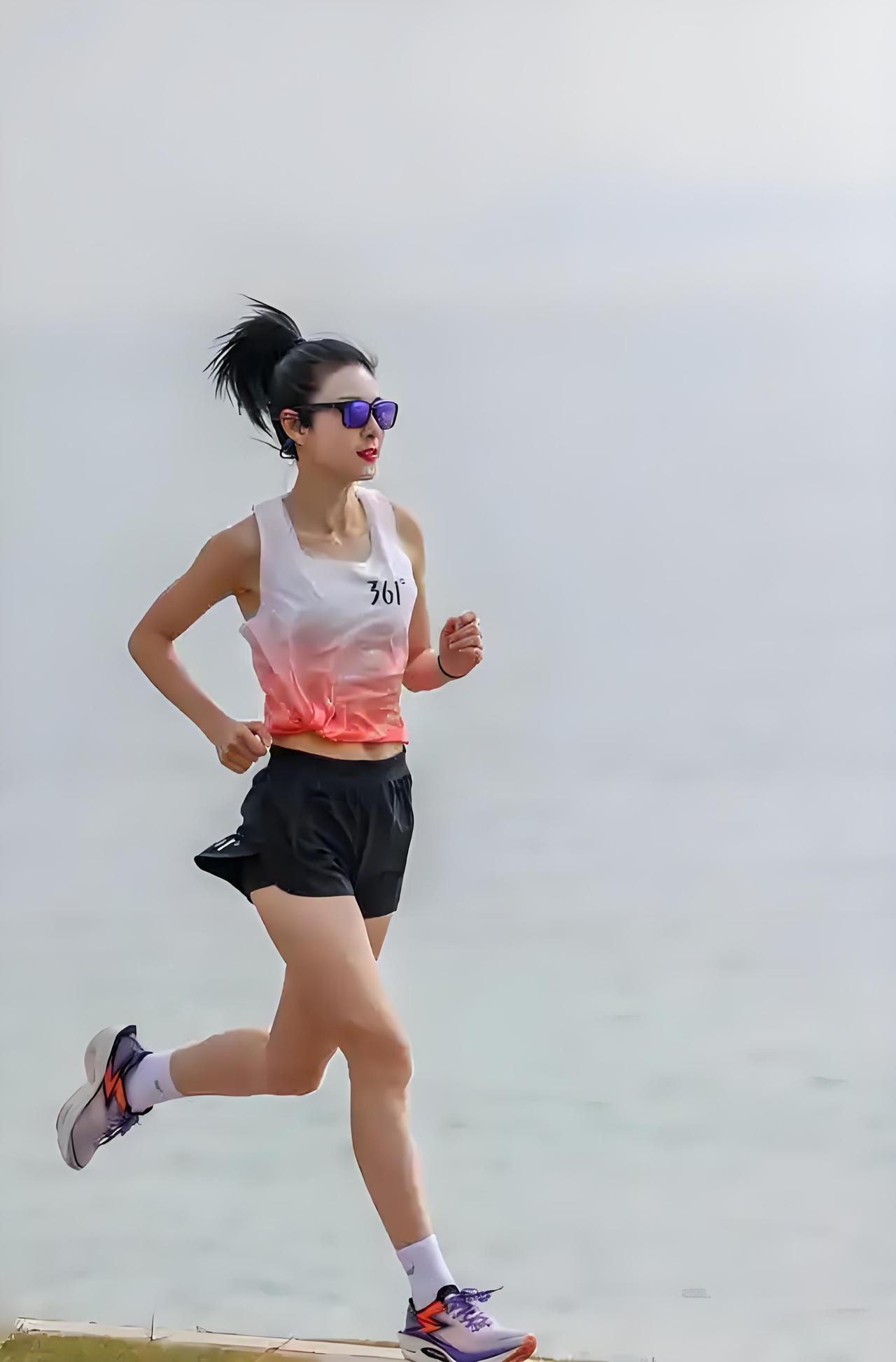 带定位晒今日生活 今天天气超棒，大晴天，心情也跟着明媚起来。我选择用运动开启这美