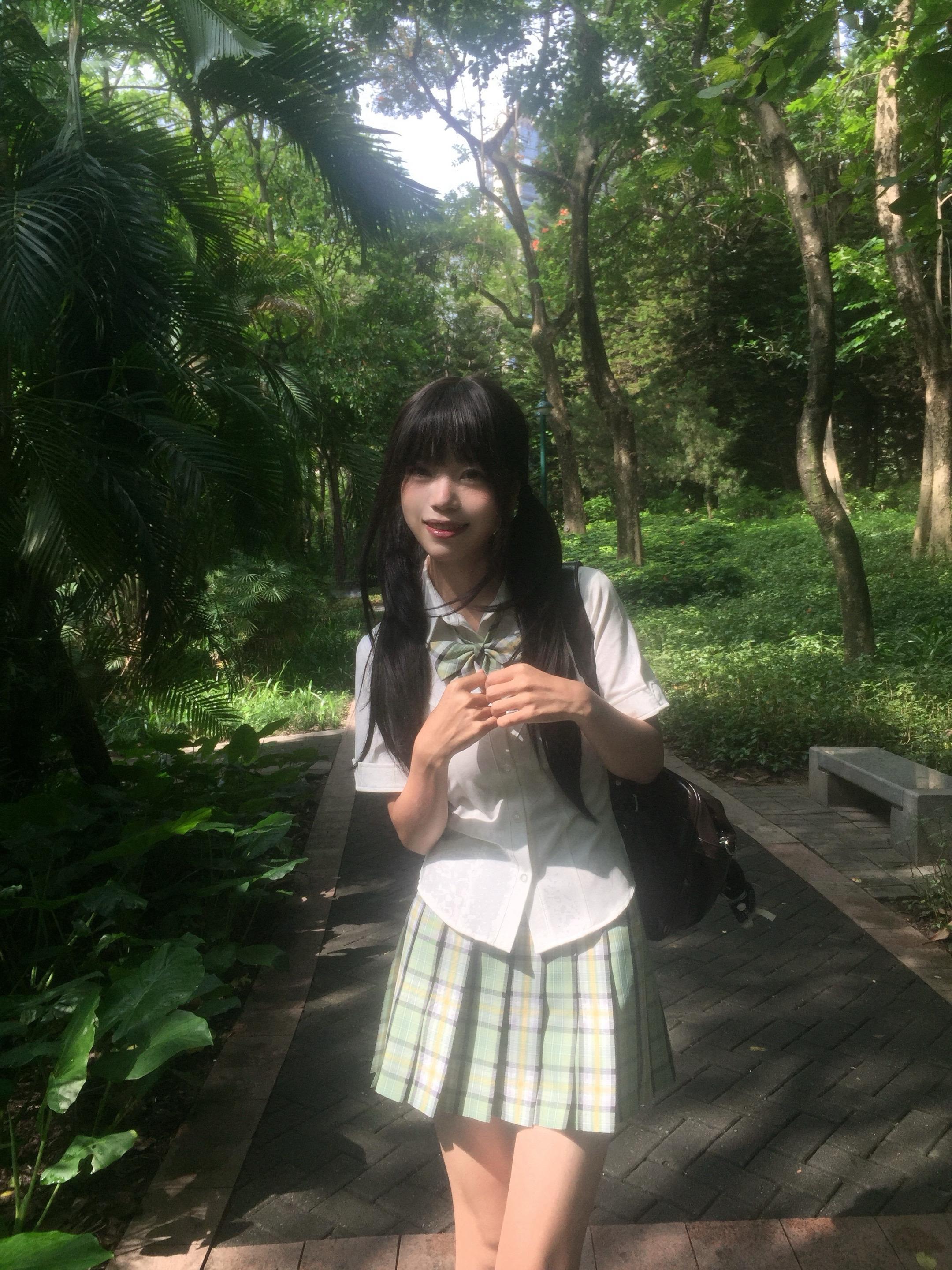 好想和你一起散步呀。