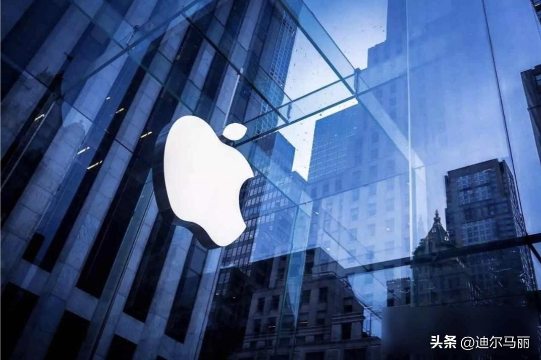 前不久苹果传出新消息，iPhone 18 Pro Max已经试产曝光。在5月18