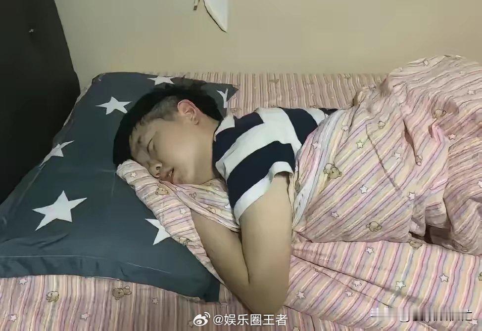 ☄☄☄☄☄刘国梁说，孙颖莎如果三秒没有睡着，就属于严重失眠。她心思单纯，没有其他