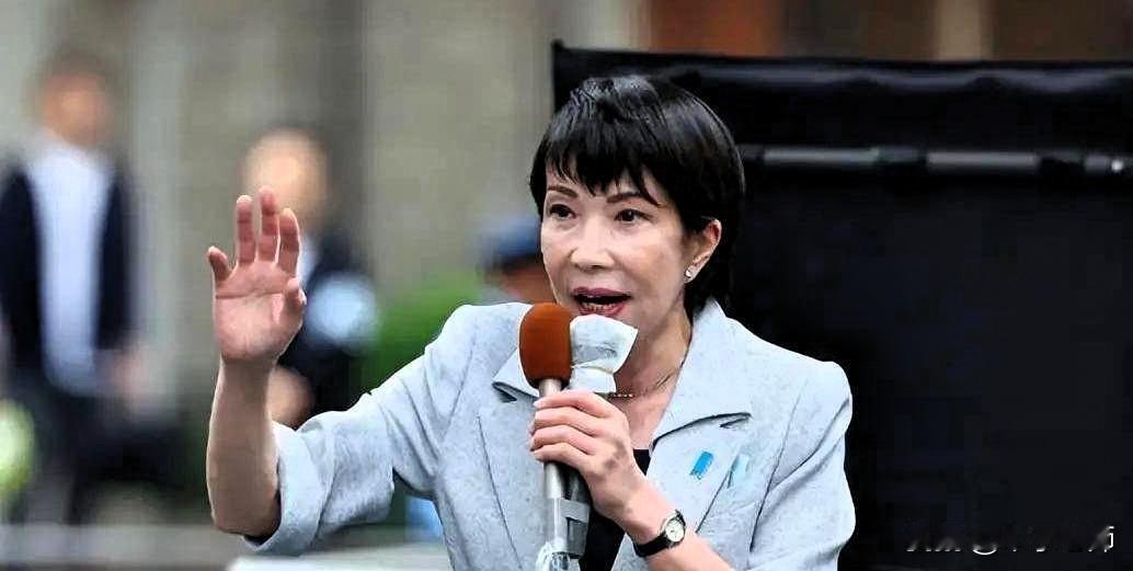 高市若参拜靖国神社就是与正义为敌 
12月26日这一天，中日两国万众瞩目，都在盯