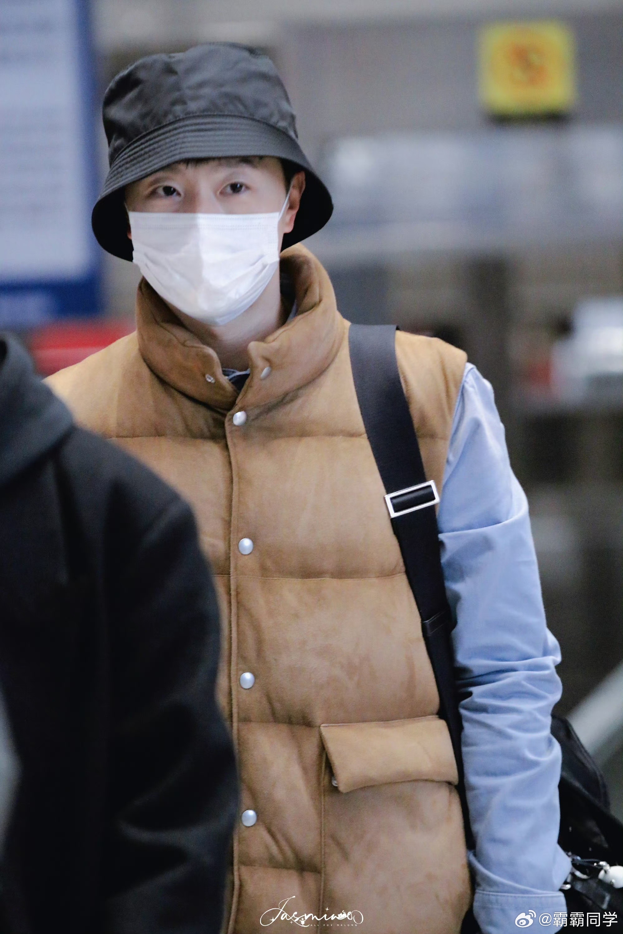 马龙到达米兰 从赛场到时尚圈，马龙的跨界表现令人期待，米兰时装周是他展现魅力的重